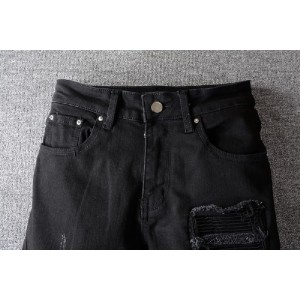 5200 amiri ripped on black jeans black color