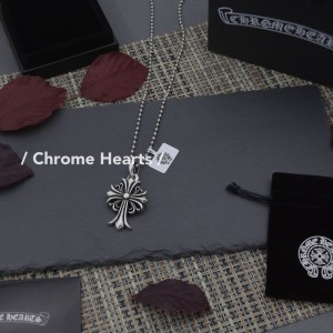 CH Classic Cross Necklace 925 Silver