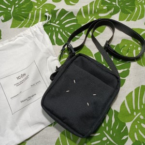Masion Margiela Shoulder Bag Black